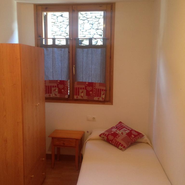 Vora Riu Apartment Esterri D'Aneu Ngoại thất bức ảnh