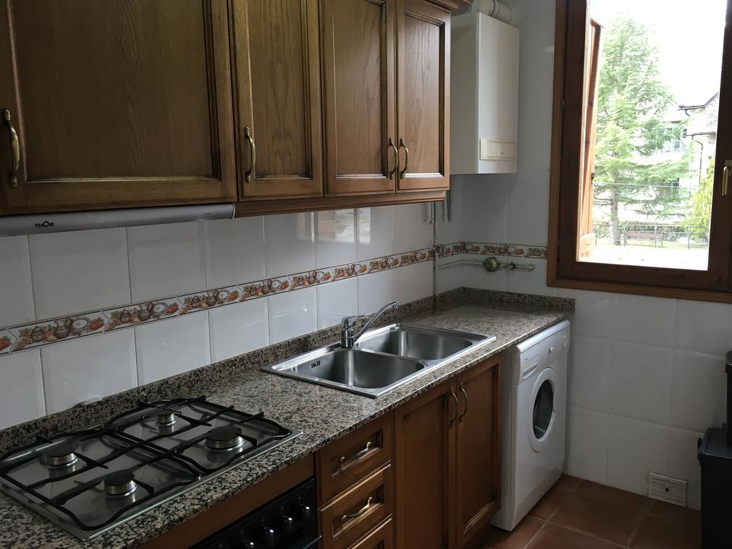 Vora Riu Apartment Esterri D'Aneu Ngoại thất bức ảnh
