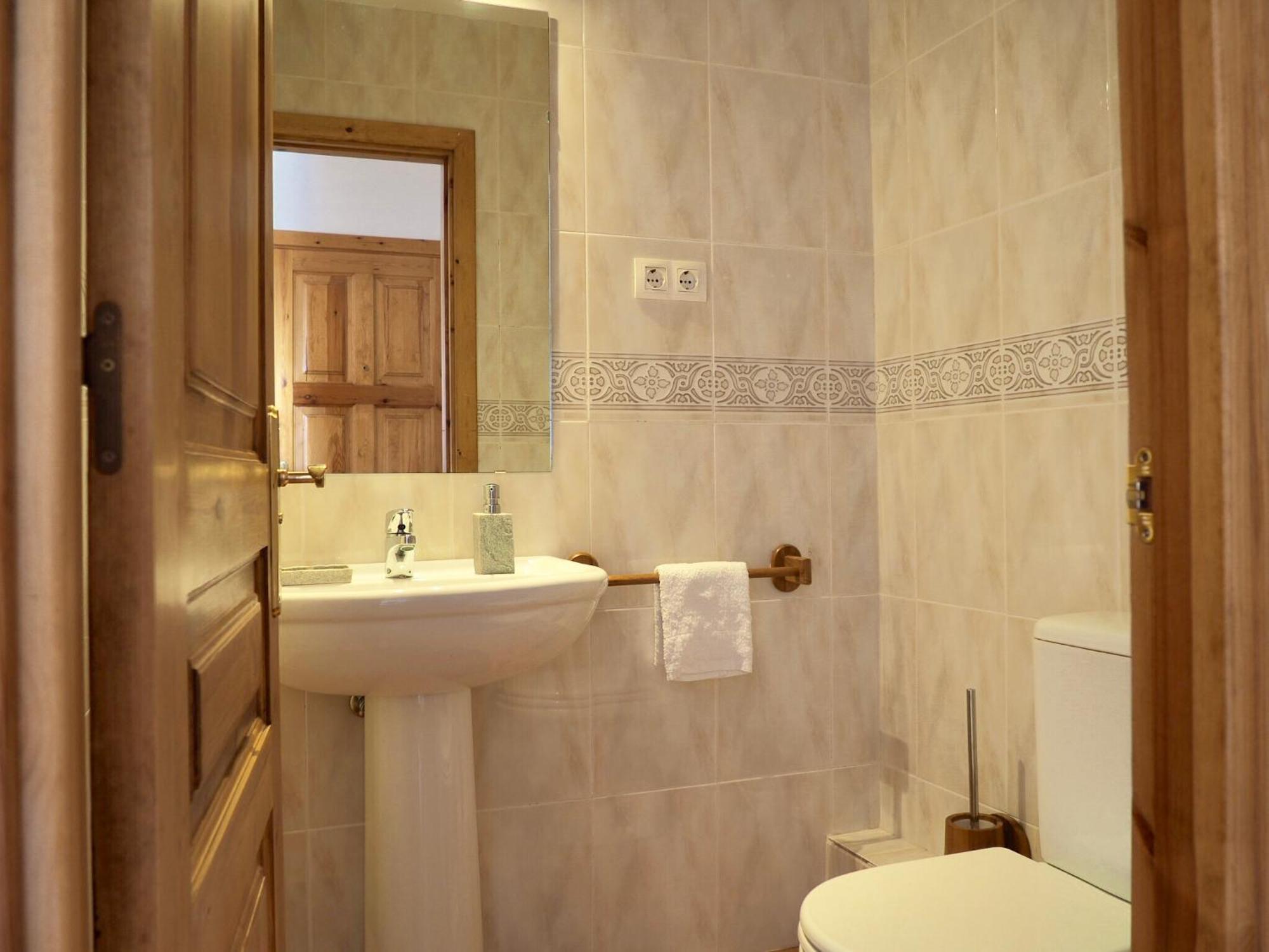 Vora Riu Apartment Esterri D'Aneu Ngoại thất bức ảnh