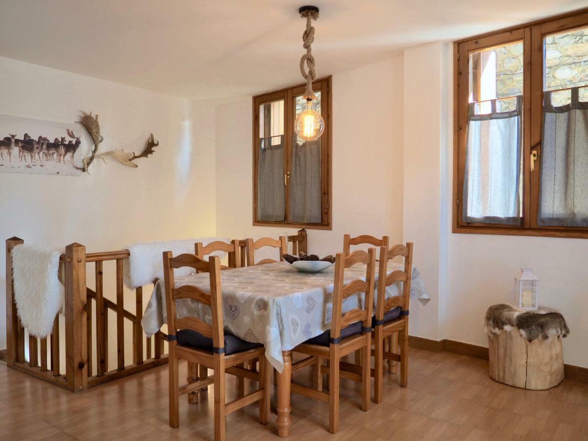 Vora Riu Apartment Esterri D'Aneu Ngoại thất bức ảnh